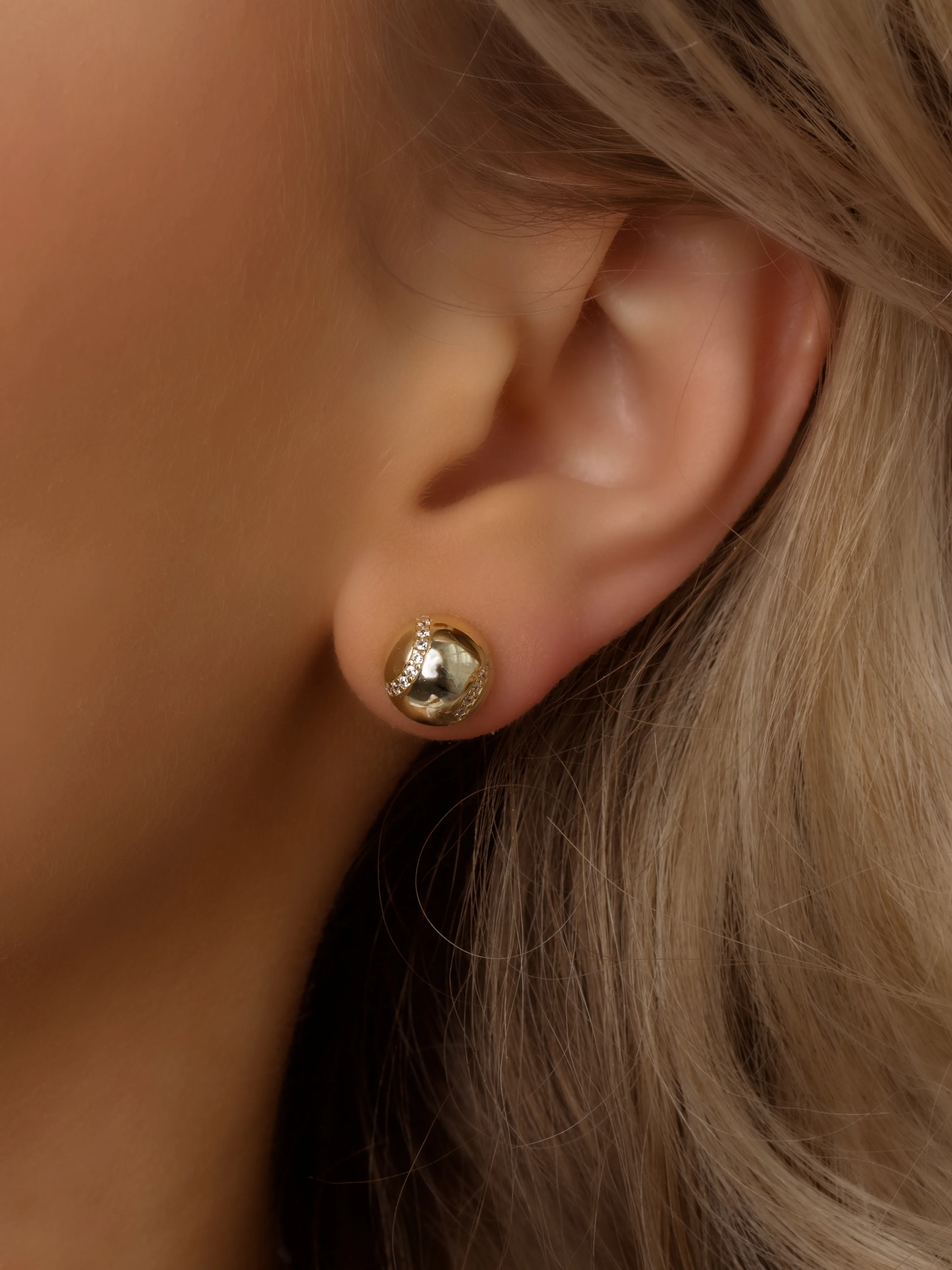 Court Earrings Semi-Pavé - Image 2
