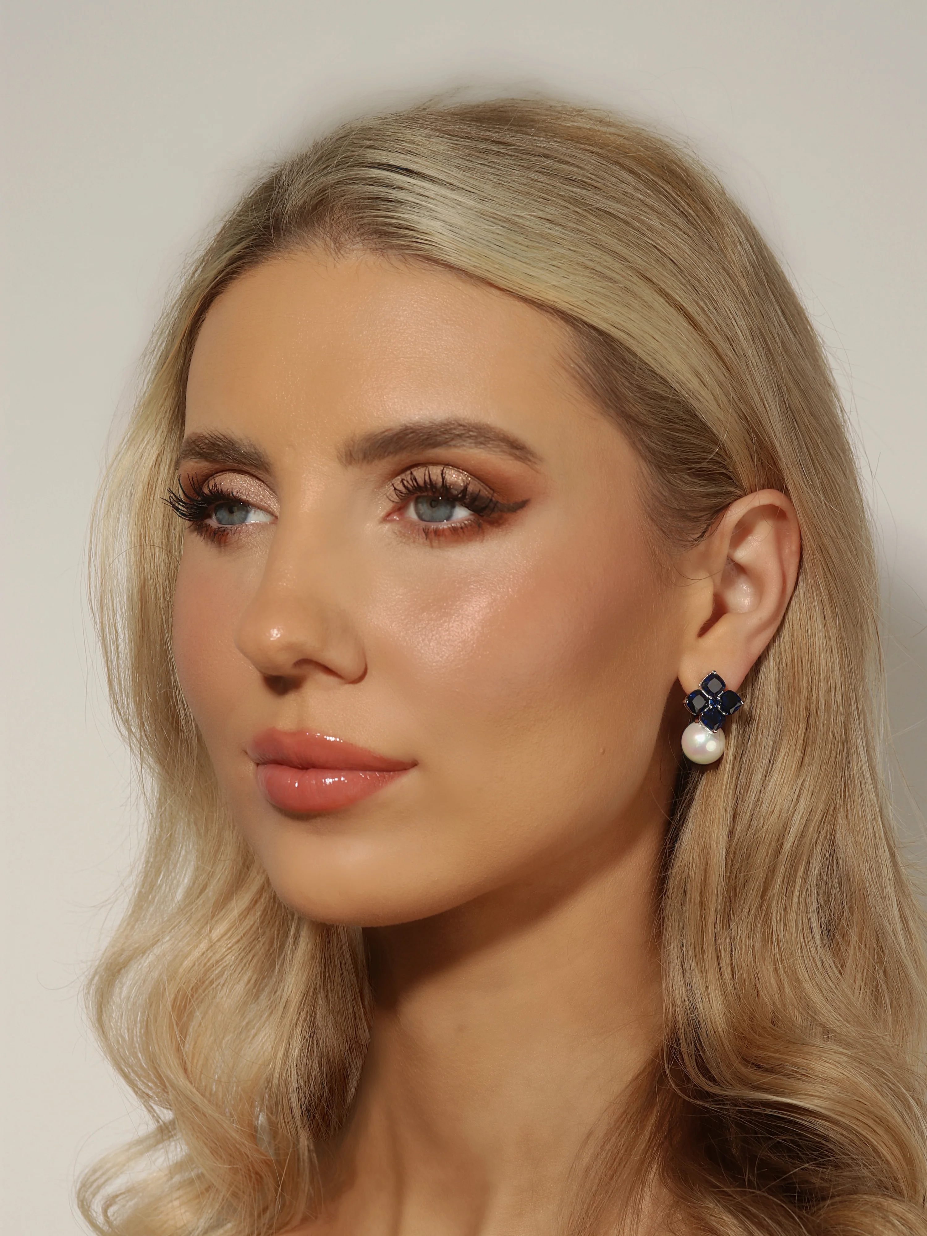 Crystal Hydrangea Pearl Earrings - Blueberry - Image 3