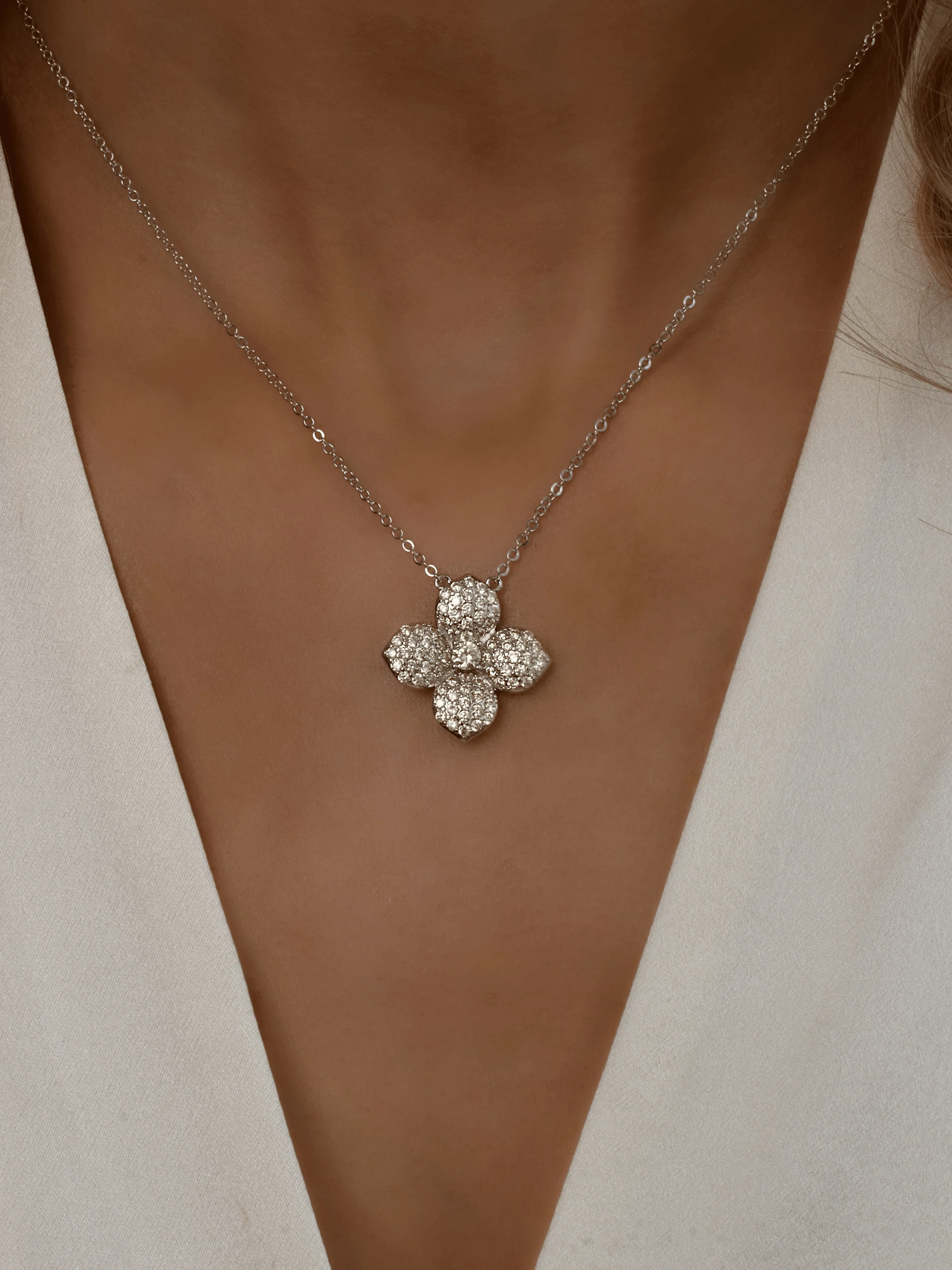 Hydrangea Necklace - Lemon Drop