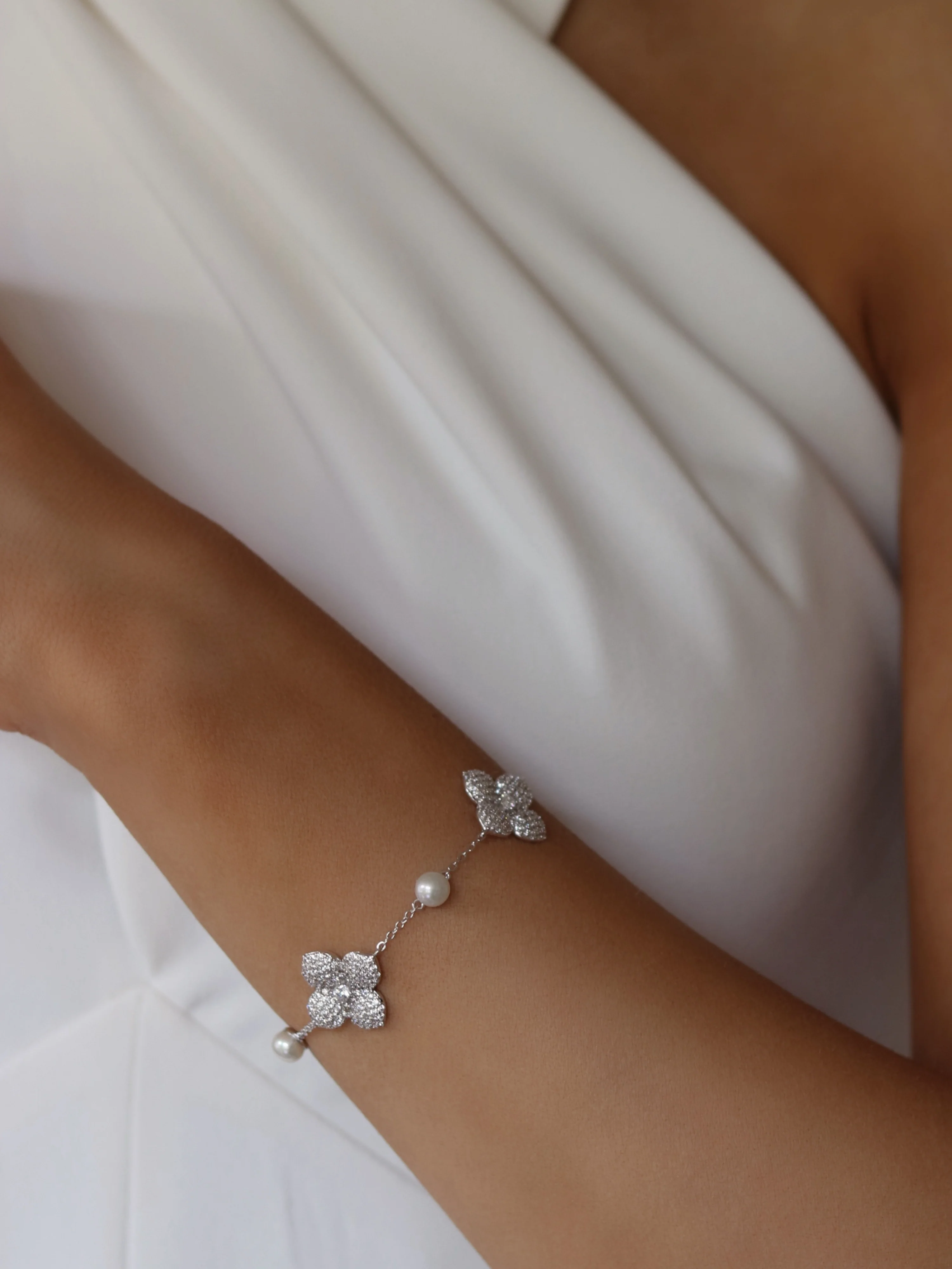 Hydrangea Pearl Bracelet - Image 2