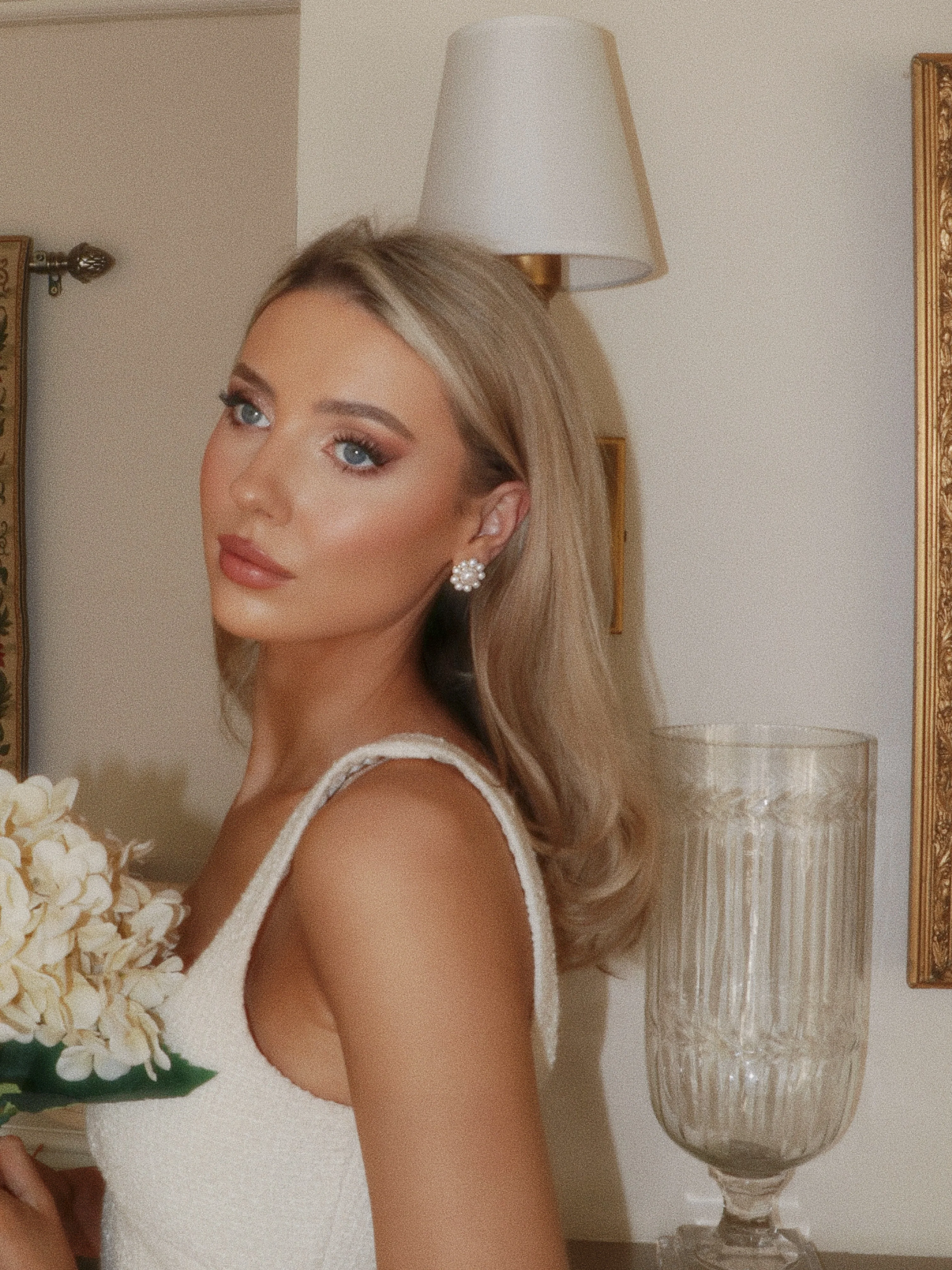 Kate Pearl Earrings - Image 3