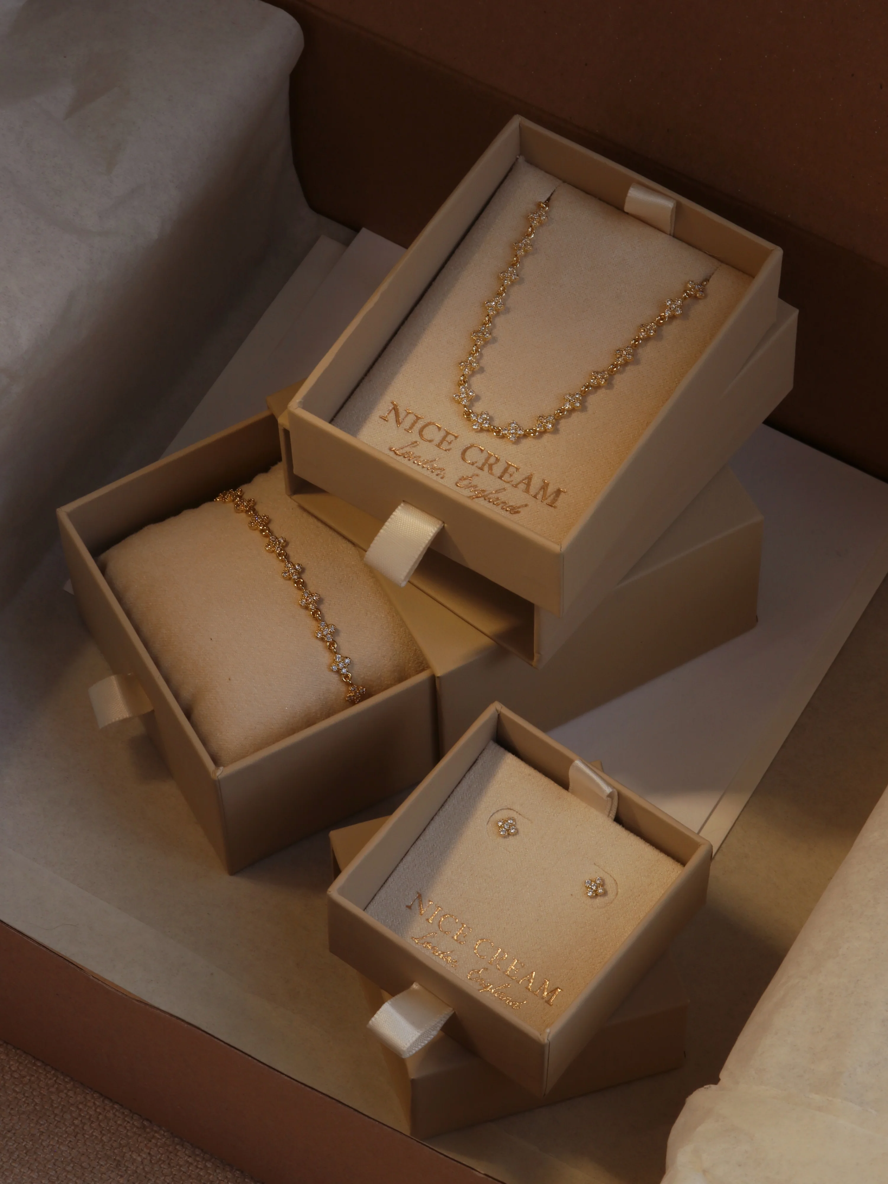Micro Hydrangea Necklace - Pavé - Image 5