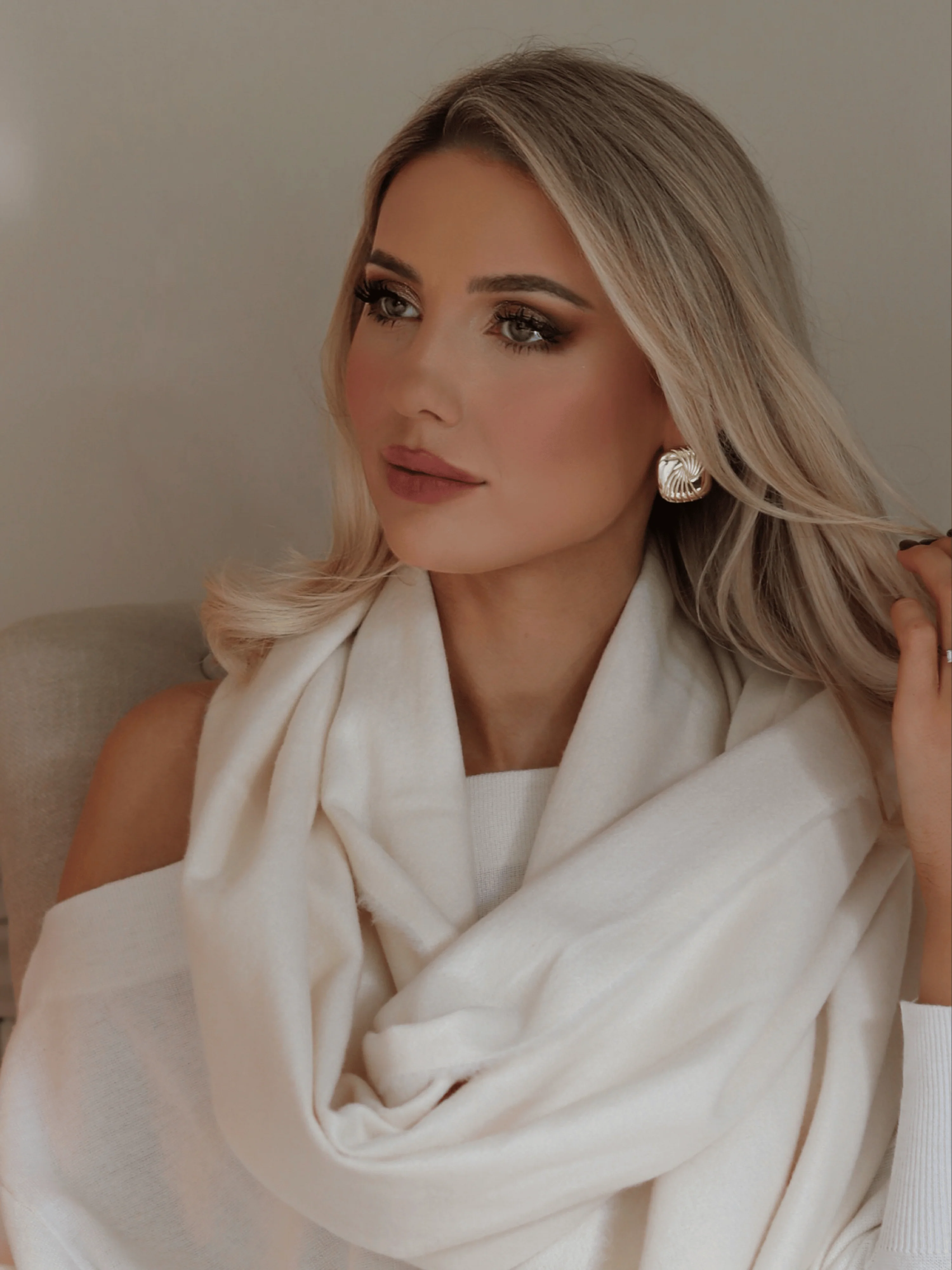 Miranda Gold Statement Earrings - Image 3
