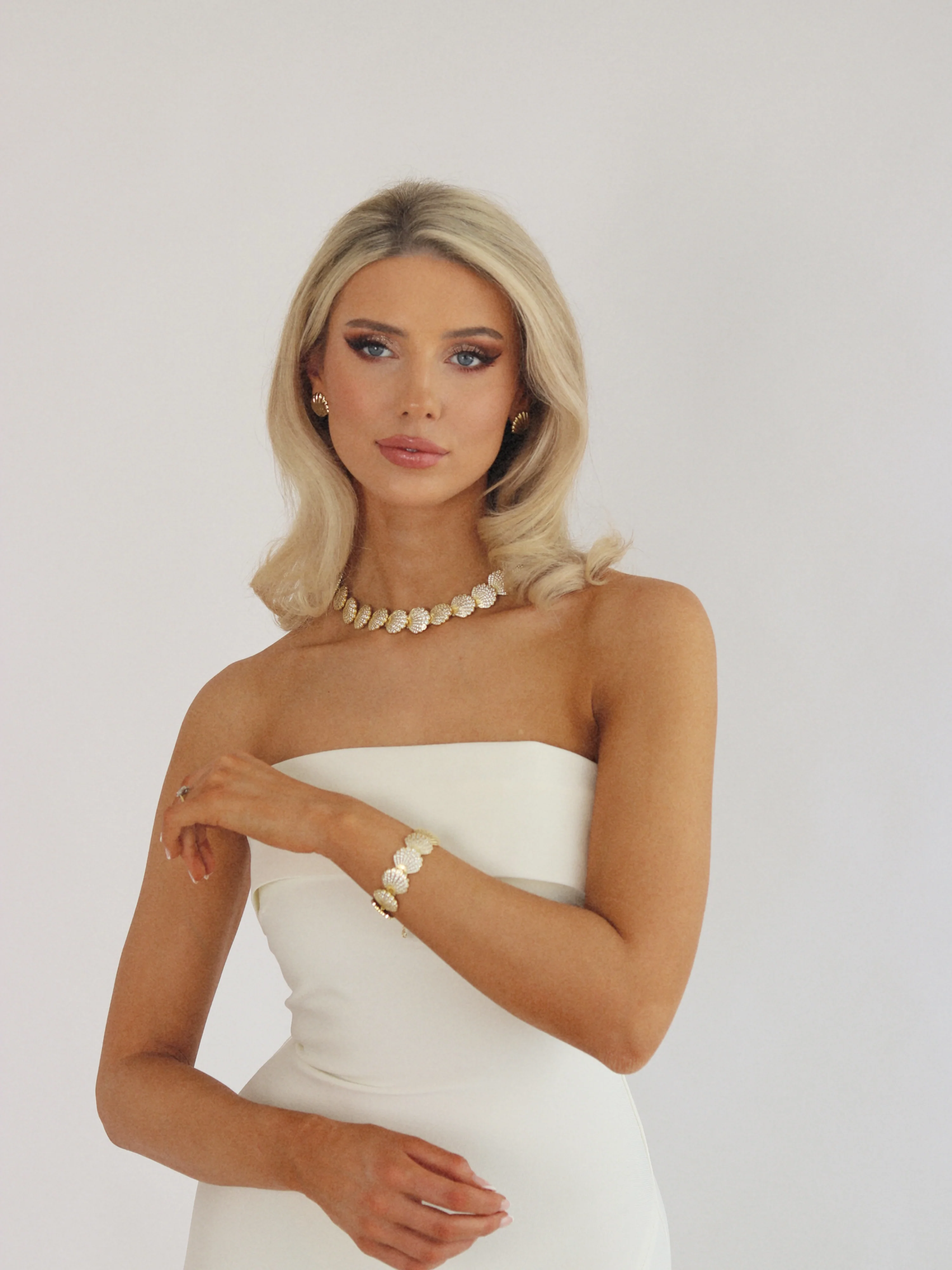Muriel Pavé Necklace - Image 3