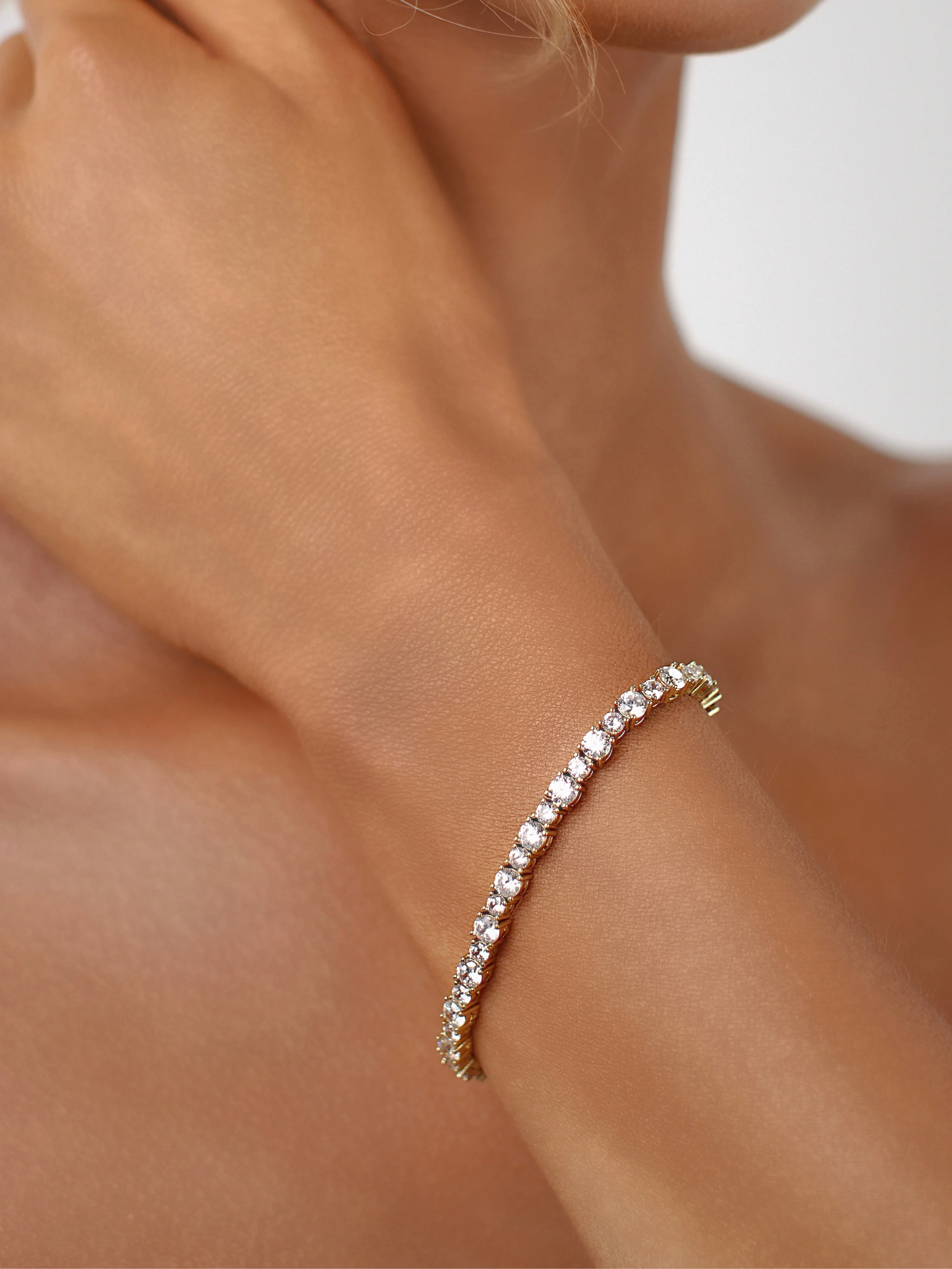 Nova Tennis Bracelet - Image 4