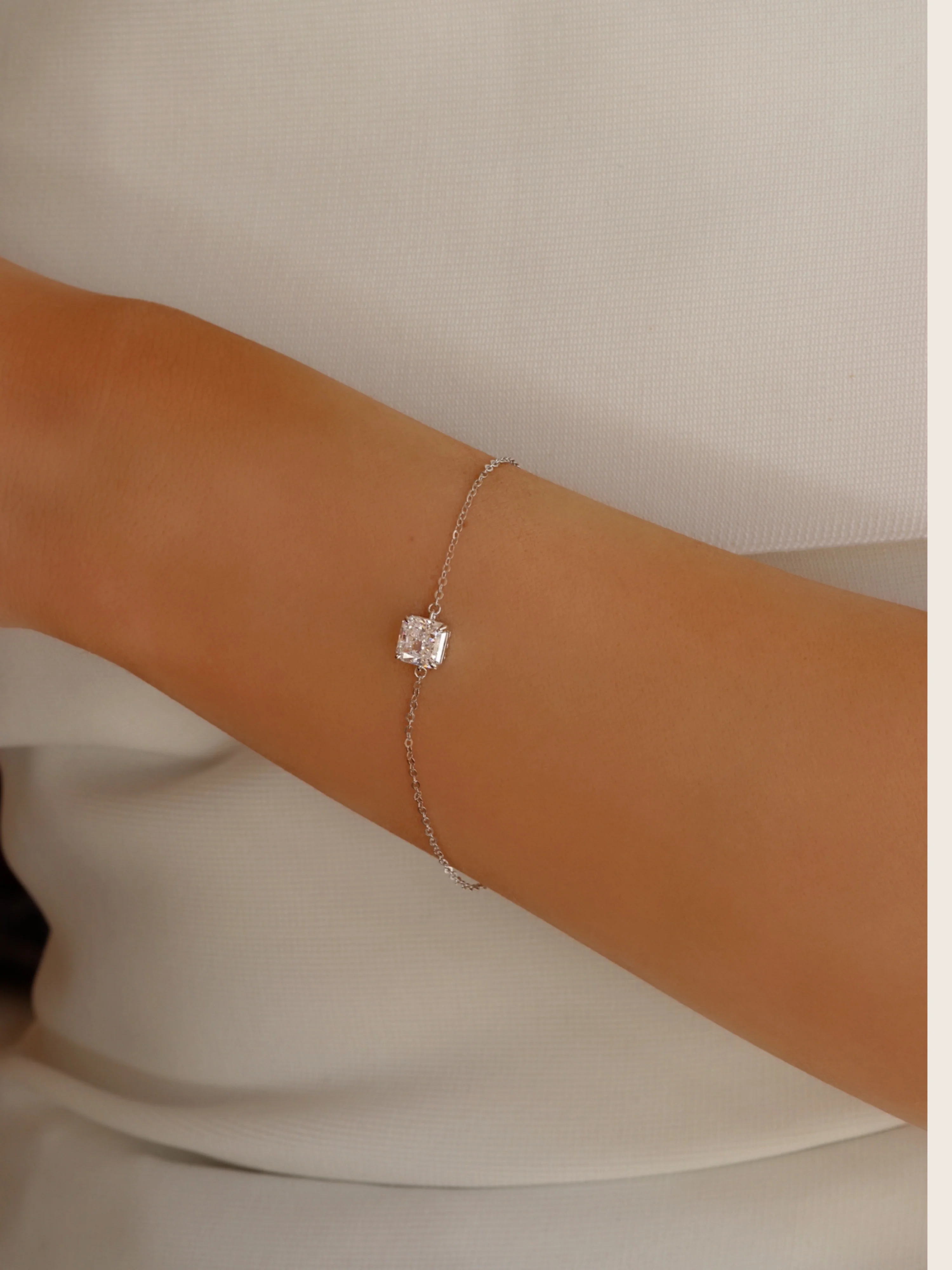 REGINA Princess Cut Square Bracelet - Image 2